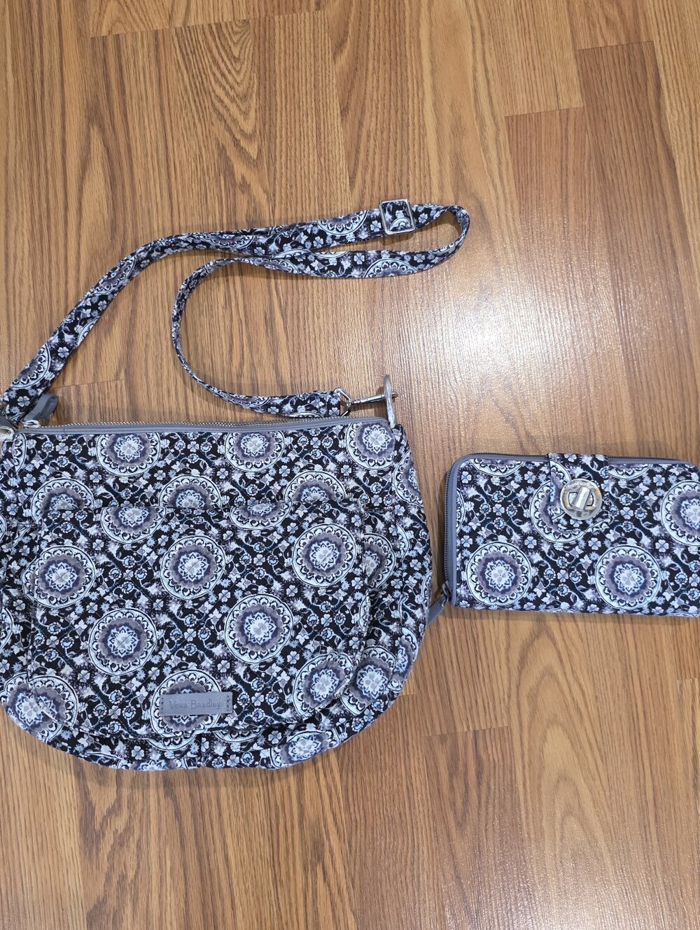 Vera Bradlev Carson Charcoal Medallion Crossbody Black Gray Blue & Wallet Set